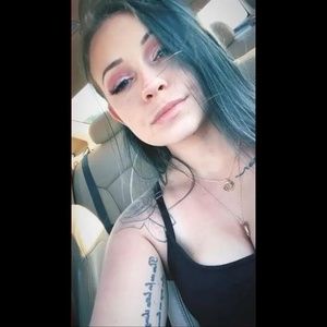 Meet your Posher, Kay